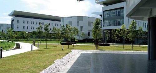 馬來西亞研究生留學(xué)的申請條件及費(fèi)用