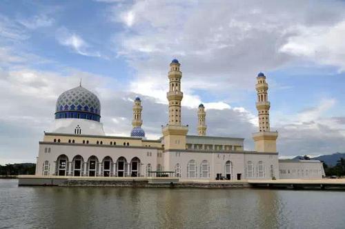 馬來西亞讀藝術(shù)研究生需要多少學費？